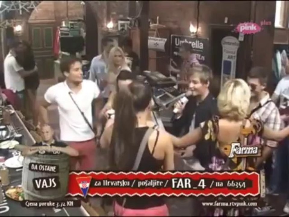 Milan Stankovic - Dajte vina, hocu lom - (LIVE) - Farma 5 - zurka - (TV Pink 27.09.2013.)