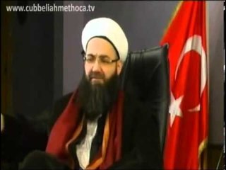 Din Görevlisiyim Eşim Çarşaf Giyiyor Kurumda Bu Sıkıntı Oluşturuyor Eşimin Farklı Bir Kıyafet Giymesi Uygun mudur