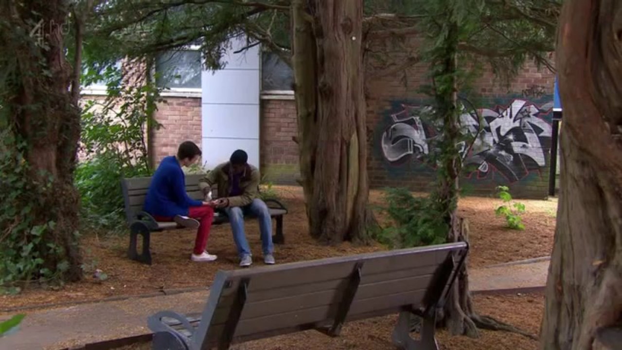 Hollyoaks The Roscoe Family (25th October 2013)