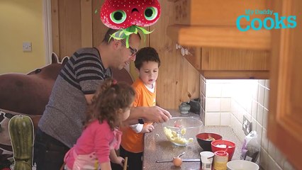 CLOUDY WITH A CHANCE OF MEATBALLS 2 - My Daddy Cooks: Bananaostrich Muffins - At Cinemas October 25