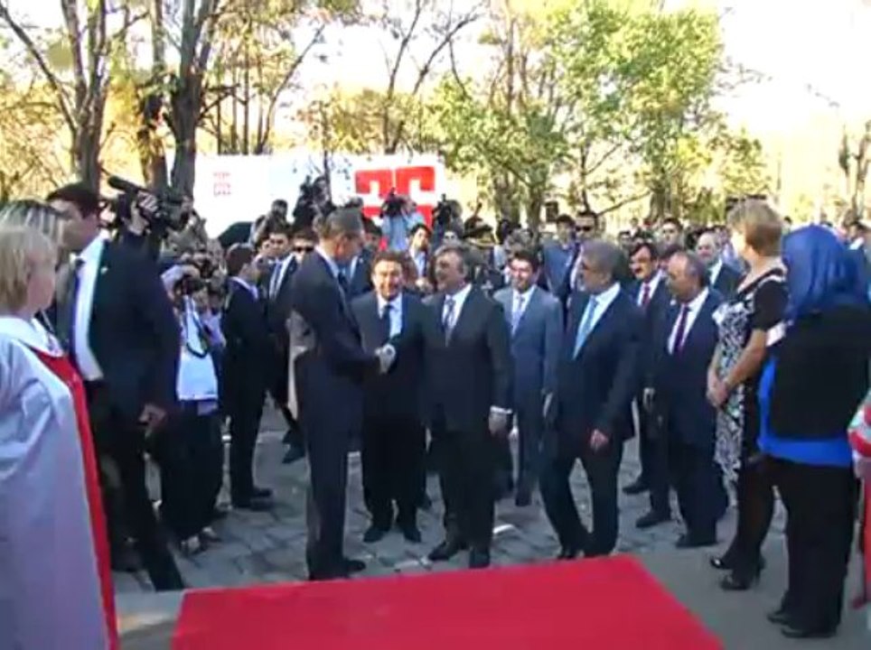 Cumhurbaşkanı Gül, Kayseride Abdullah Gül Üniversitesini Ziyaret Etti