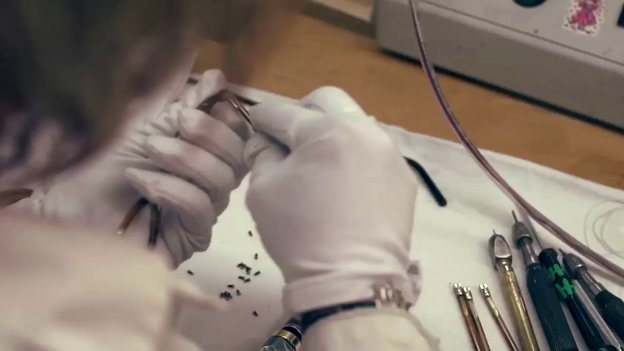 Lunettes sur mesure - The House Of Eyewear Paris