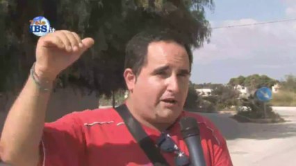 2013-10-26 Due file di illuminazio per una strada e strade senza illuminazioni