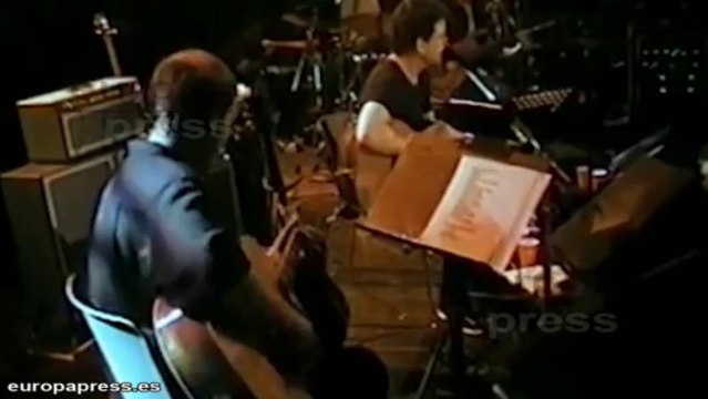 Muere el rockero Lou Reed a los 71 años