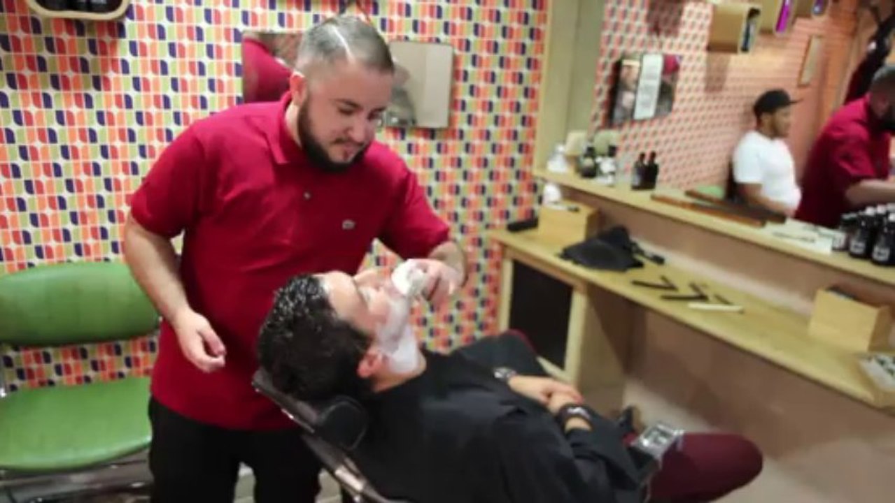 La récompense du défi du mois d'octobre par Alex Tulou