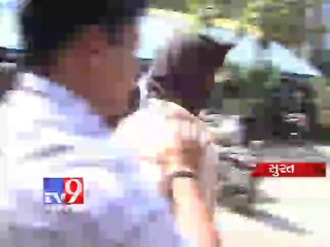 Rajkot : Four arrested with weapons, pistol - Tv9 Gujarat