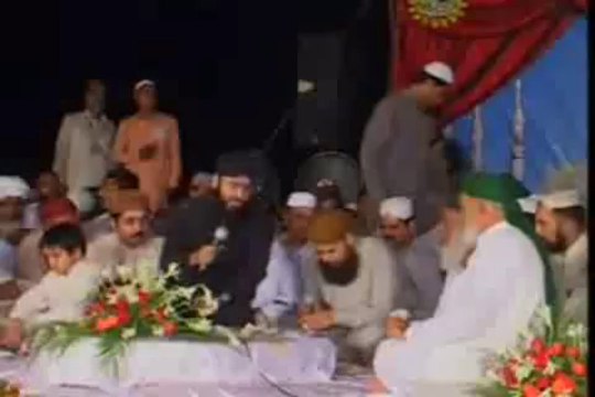 Ek Mein Hi Nahi Un Per Qurban Zamana Hai Ghulam Mustafa Qadri & Muhamamd Owais Raza Qadri Latest 12 Sep 2013