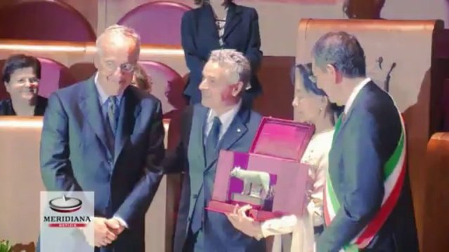 Il nobel per la pace di Aung San Suu Kyi cittadina onoraria di Roma Capitale