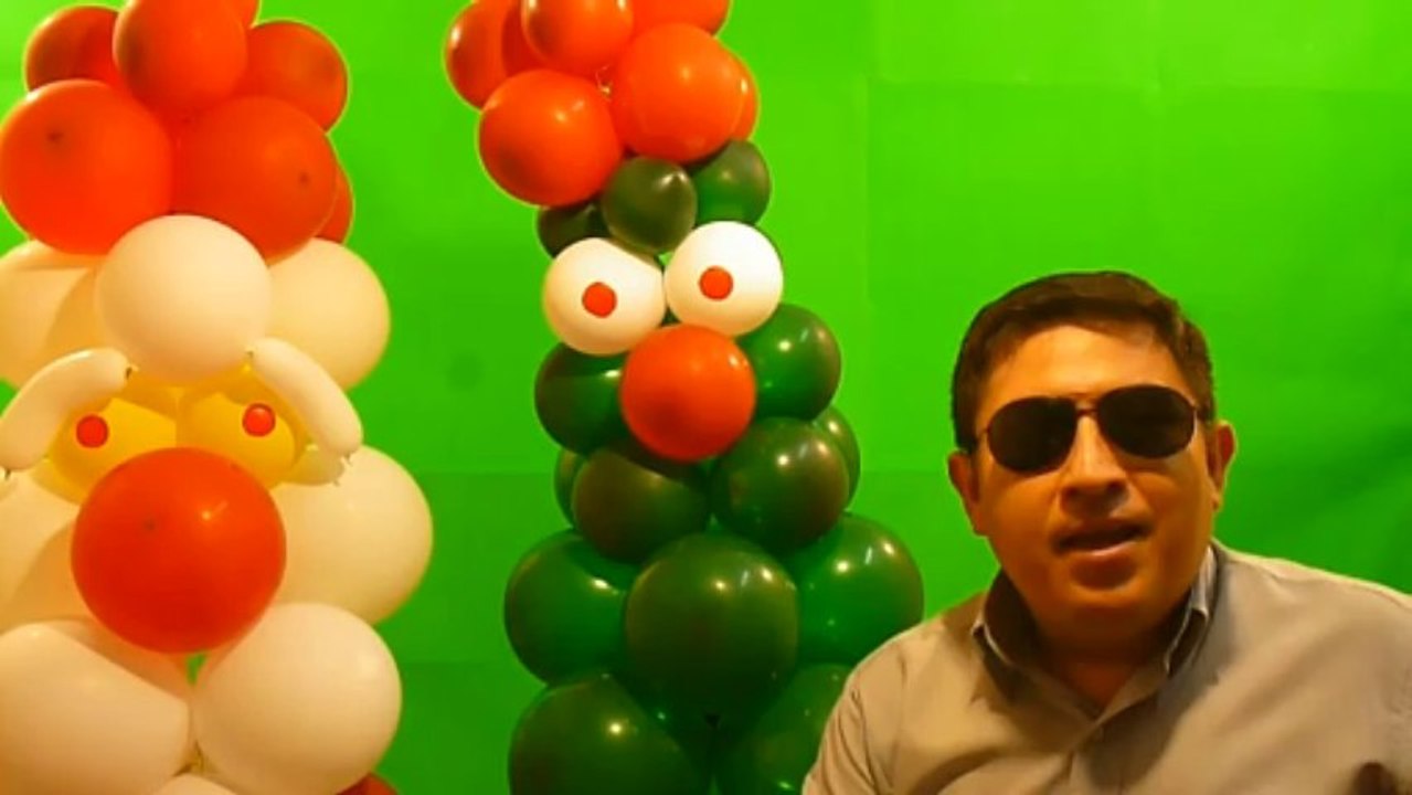 FELIZ ARBOLITO DE NAVIDAD - HAPPY CHRISTMAS TREE