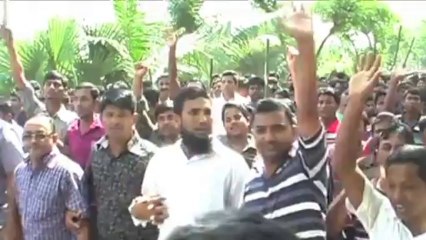 Fresh violence erupts across crisis-hit Bangladesh