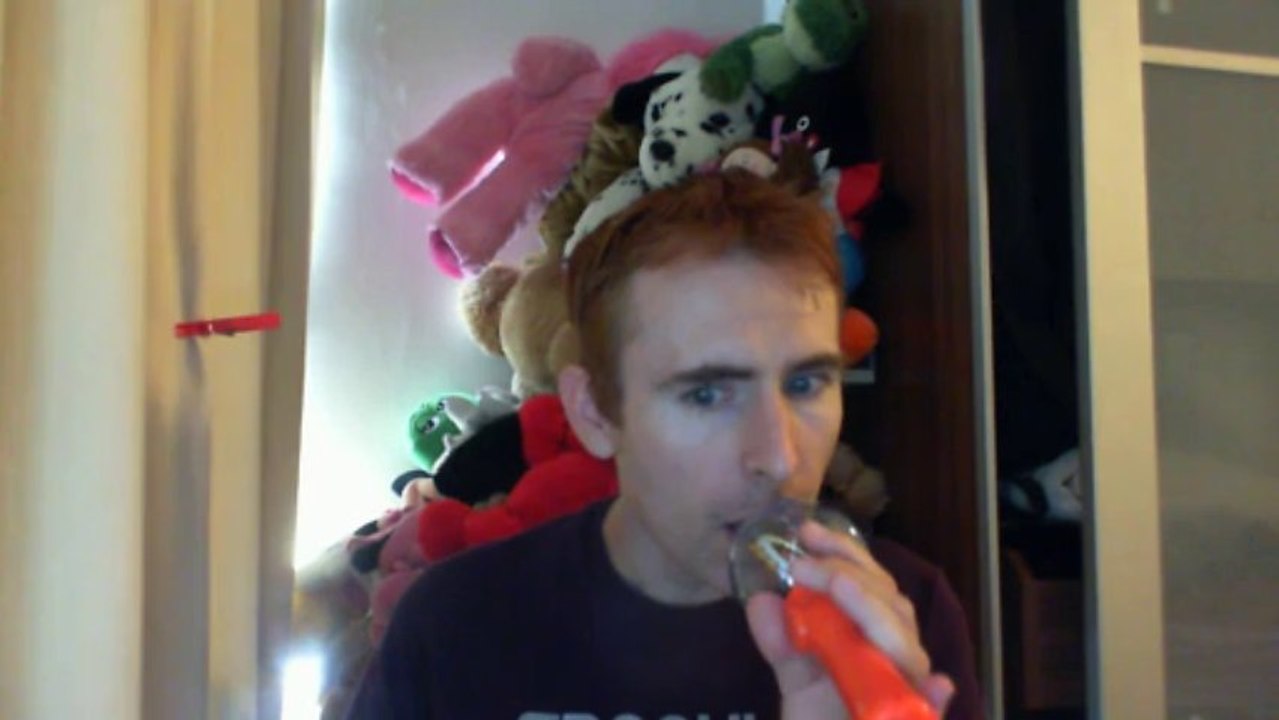 Wiwi égratigne "sois tranquille" d'Emmanuel Moire