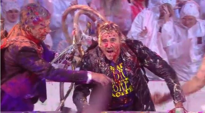 ENORME pagaille dans Le Grand Journal avec José Garcia !