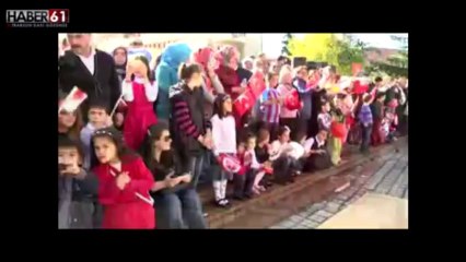 Cumhuriyet Bayrami Trabzon da kutlandi