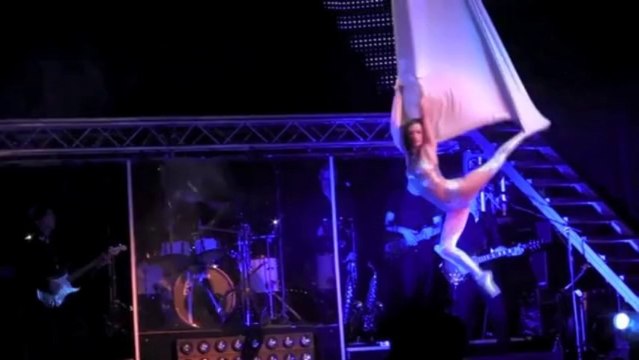 ADELAIDE JOSEPH-aerial act-presents Art agency Valentino