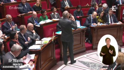 Ayrault à l'UMP : "L'écotaxe, c'est vous qui l'avez décidée"
