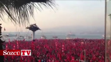 İzmir'de yüzbinler Andımız'ı okudu