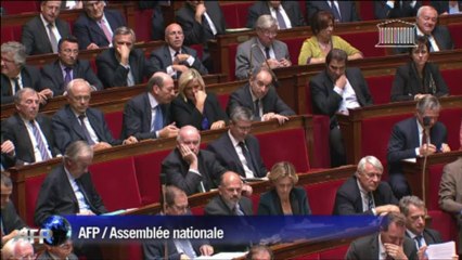 Jean-Marc Ayrault suspend l'écotaxe sur tout le territoire