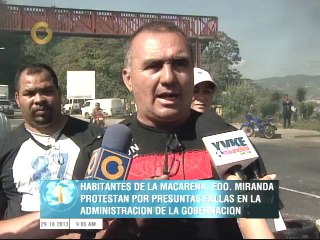 Habitantes de la localidad La Macarena protestan por problemas en la zona