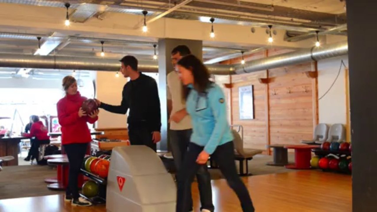 Piste Noire - Cécile et Julien - 4 pistes, wifi gratuit, terrasse plein sud. Que demande le peuple.