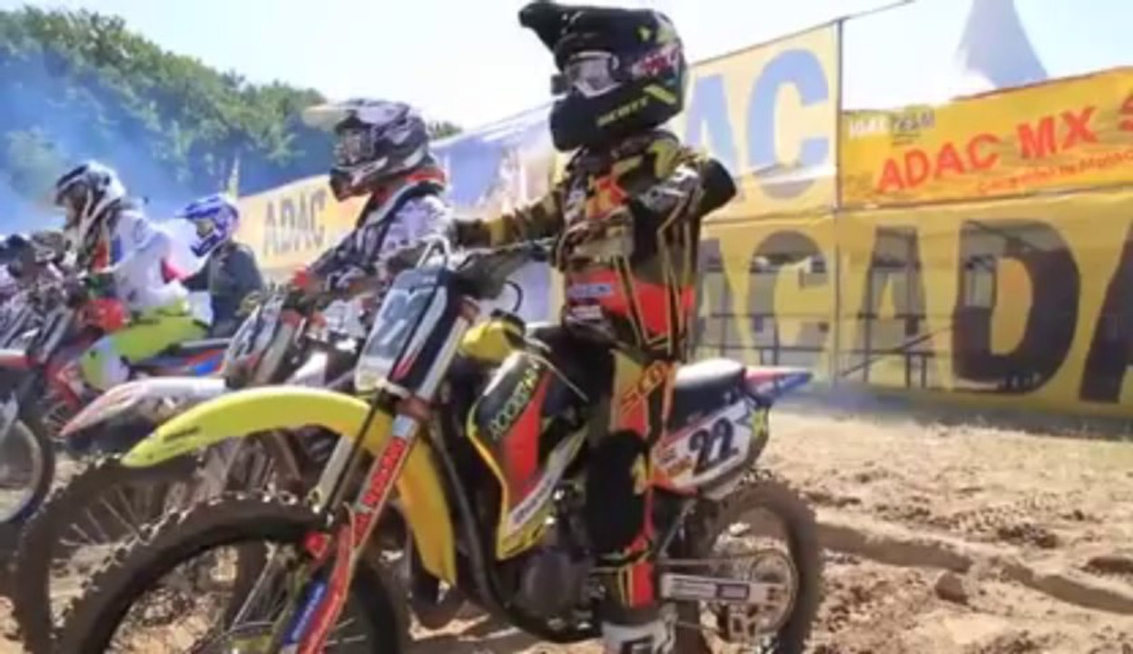 Petit nerveux en moto cross