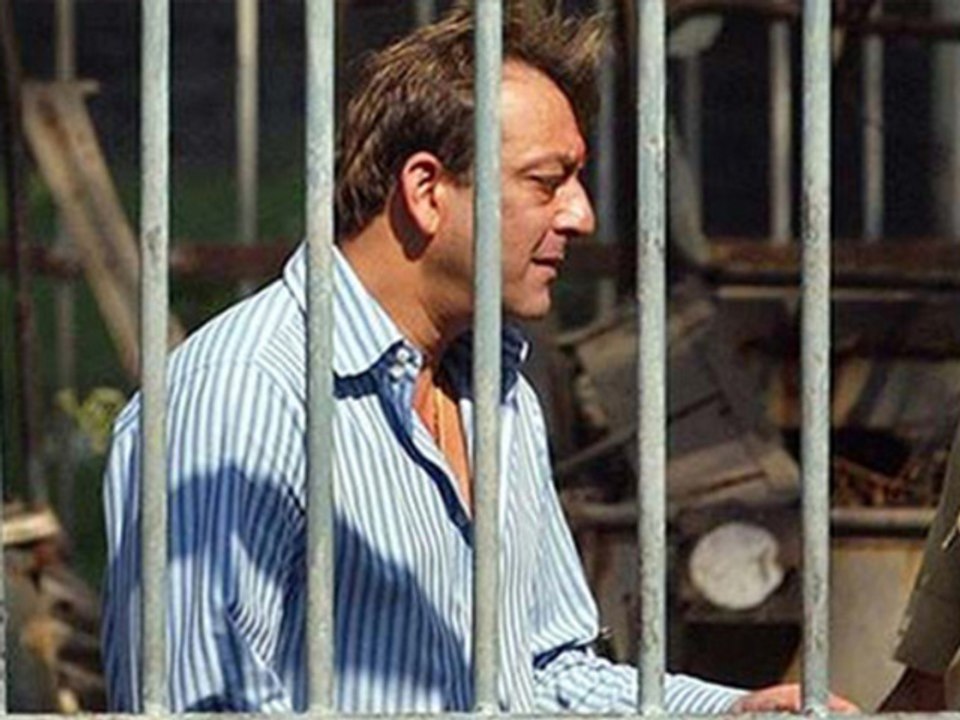 Sanjay Dutt Returns To Jail After Parole