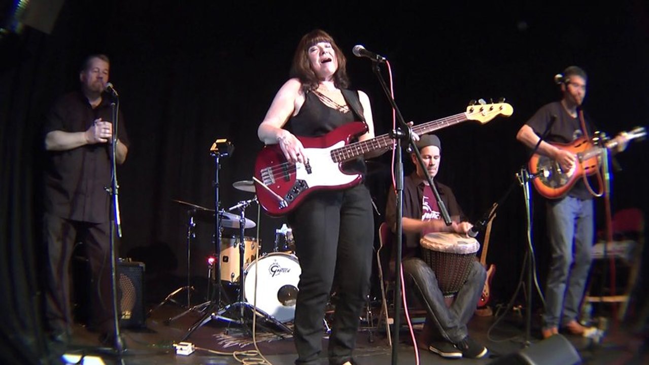 Fran McGillivray & Mike Burke - Sitting On Top Of The World