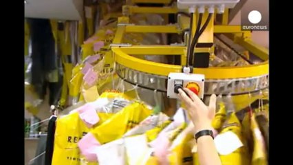 Spain edges out of two-year recession with 0.1% growth