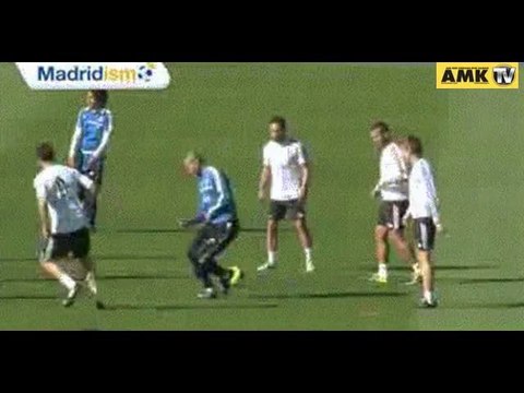 Alonso'dan Zidane'a bacak arası!