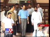 Political Gamble - Manohar Joshi meets Uddhav Thackeray, Mumbai - Tv9 Gujarat