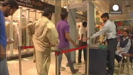 Waar filmi Pakistan'da gişe rekorlarına doymuyor