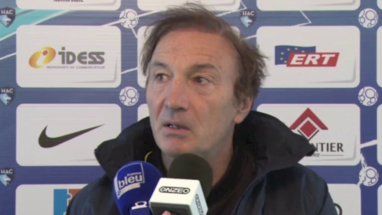 Avant CA Bastia - HAC, interviewes d'Erick Mombaerts, Jonathan Rivierez et de Tristan Dingomé