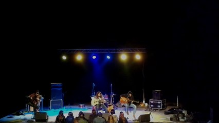 Sleazy Lizards - Run (Under the Radar Acoustics)