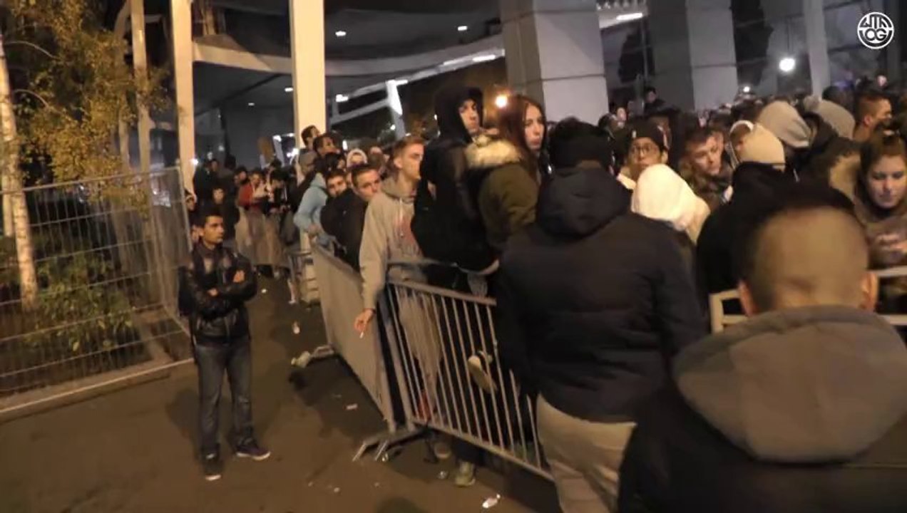 File d'attente pour le concours "Prestige" de COD Ghost à la soirée PGW