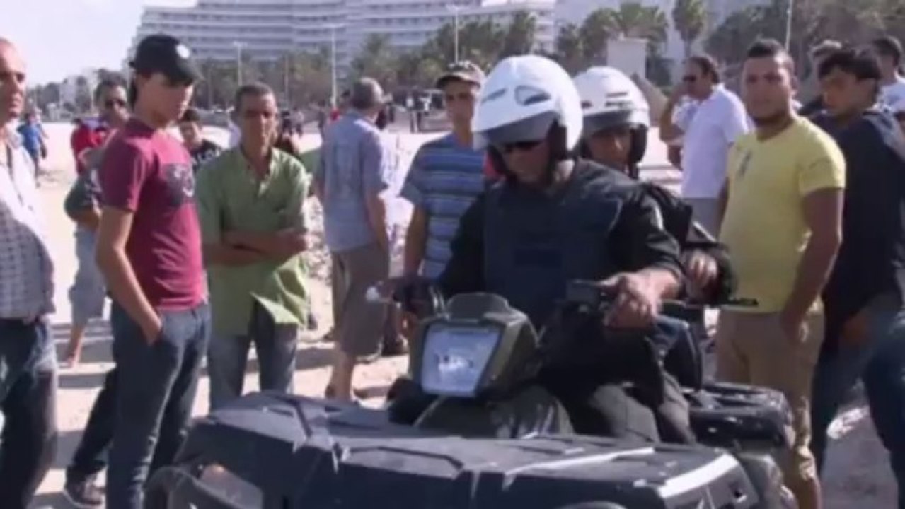 Suicide bomber attacks tourist resort in Tunisia