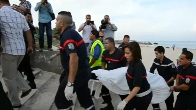 Suicide bomber dies in Tunisian tourist resort