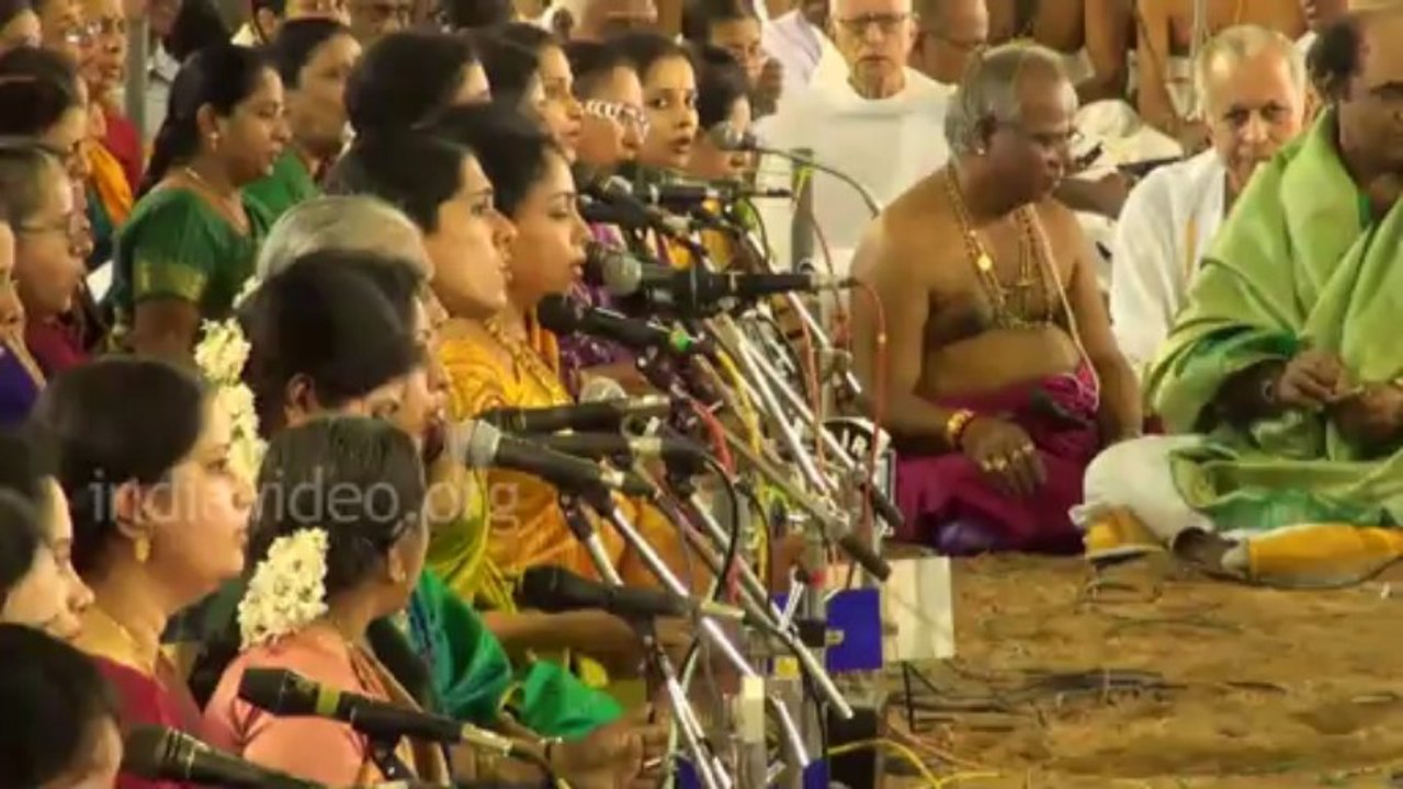 Hundreds of Musicians at Thyagaraja Music Festival