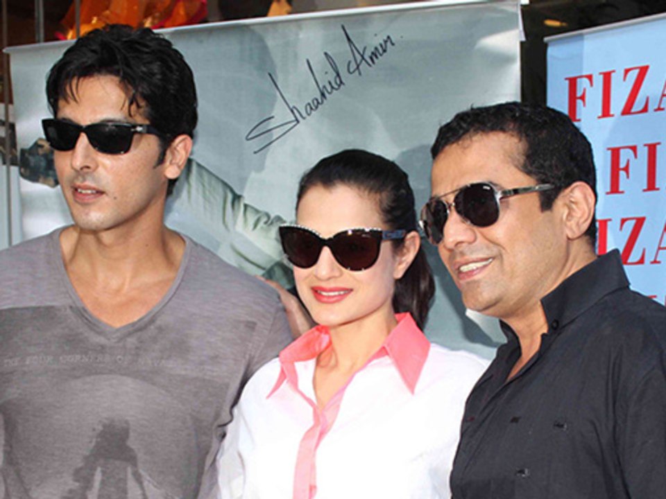 Ameesha Patel At Shaahid Amirs Store Launch