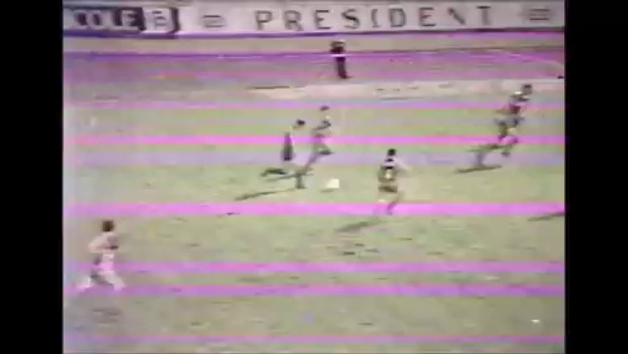 D1 Stade Lavallois - Olympique Lyonnais 82/83