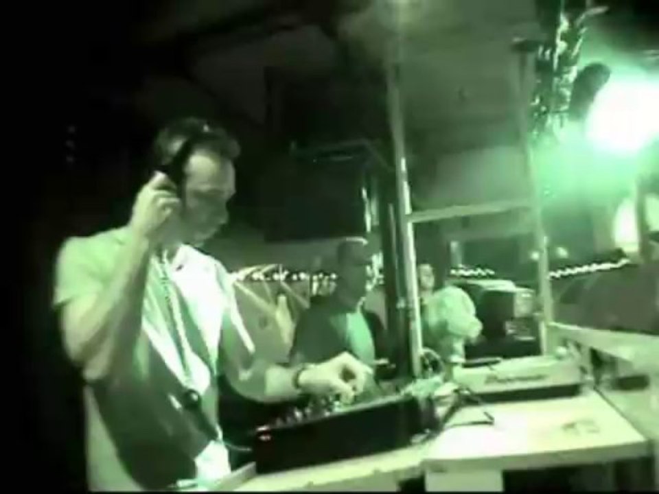 DJ ISAAC -  LIVE IN HISTORY OF HARDCORE