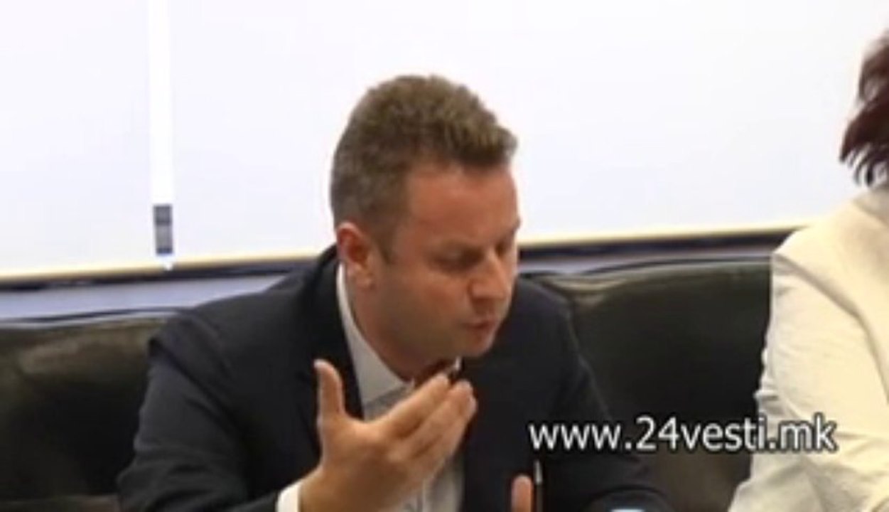 IZJAVA MUAKETOV ALKALOID