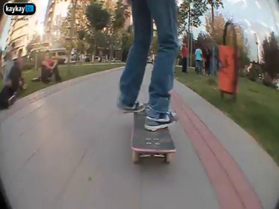 Varial HeelFlip Nasıl Yapılır?