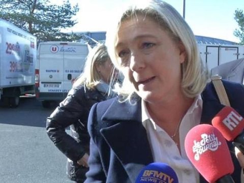 Marine Le Pen sur les otages: J'ai exprimé un ressenti - 31/10