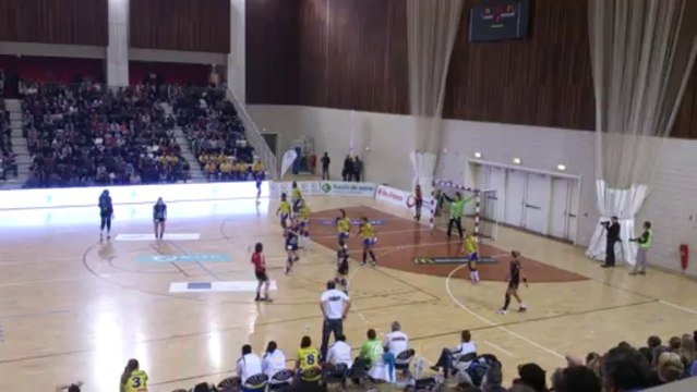 But Signaté / Issy-Paris - Metz / LFH 7ème journée 2013/2014