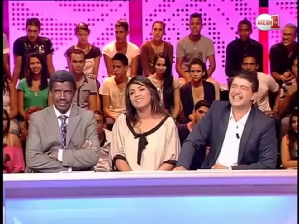 سكيتش عالآآم و خطير زبايل في برنامج جاري يا جاري هههه