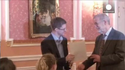 Snowden finds new work for Russian website