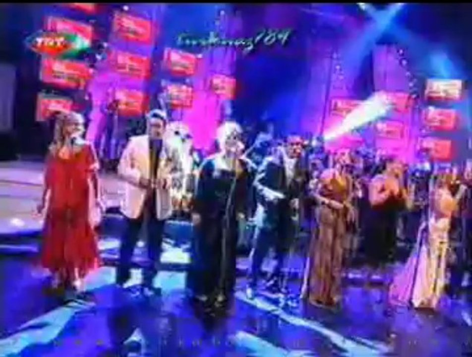 TRT AKŞAM SEFASI KORO-Bir Başka Sevgiliyi Sevemem