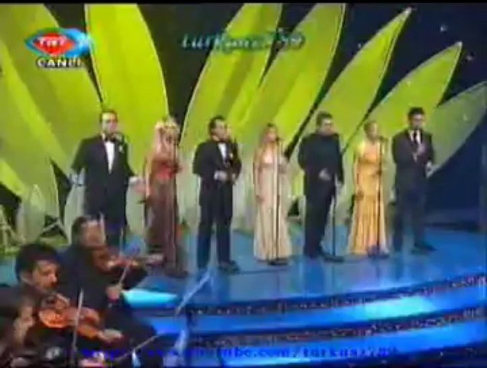 TRT AKŞAM SEFASI KORO-Gül Dudaklım (Yüce Dağdan Esen Yelden)