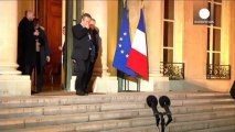 Fransız futbol kulüpleri greve gitmeyi tartışıyor