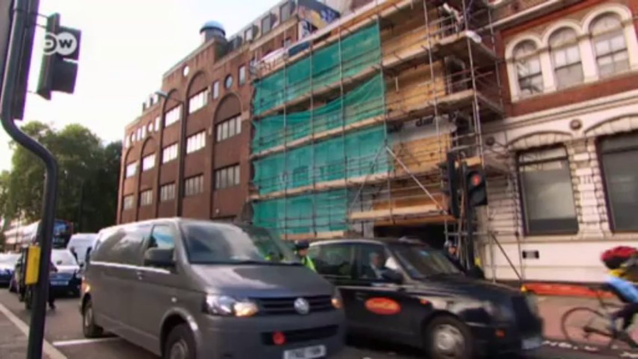 Fassadenkunst von Alex Chinnek | Euromaxx