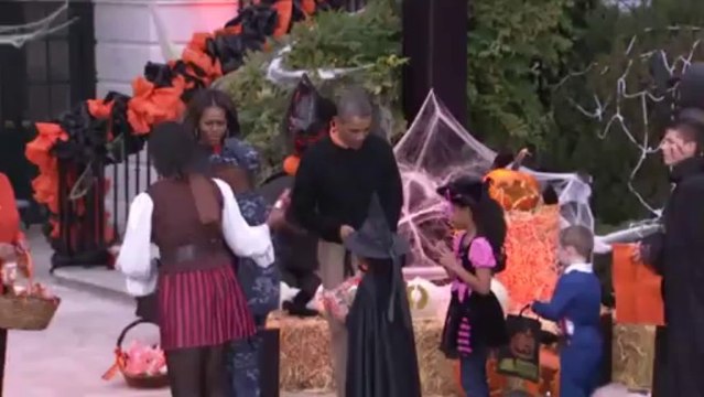 Halloween à la maison blanche avec Barak OBAMA!